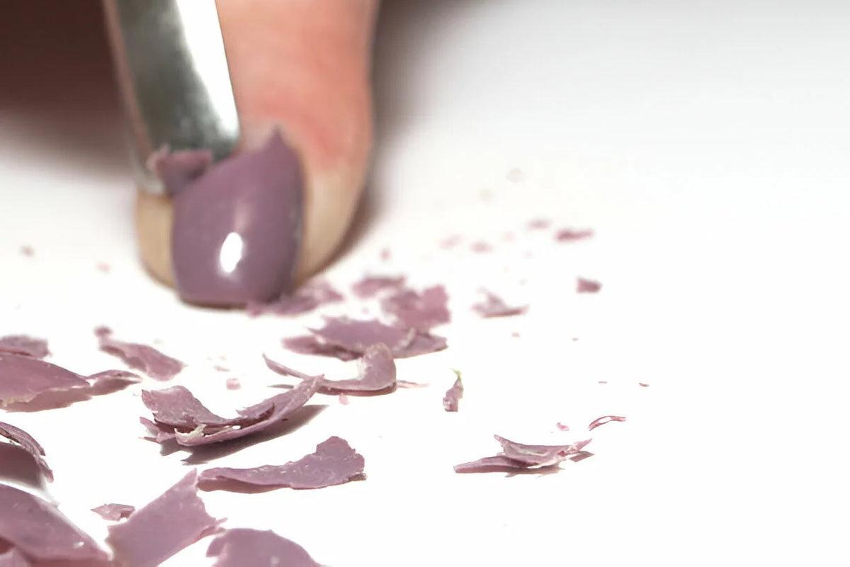 How to Remove Acrylic Nails at Home Without Damage: A Quick Guide